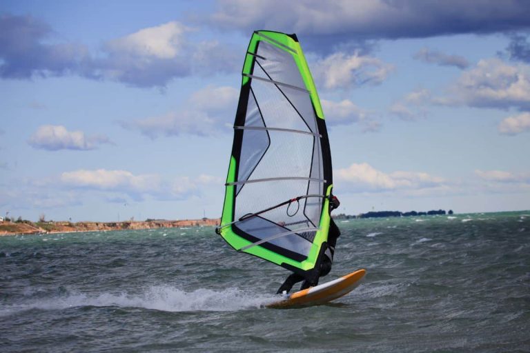 Débuter la planche à voile